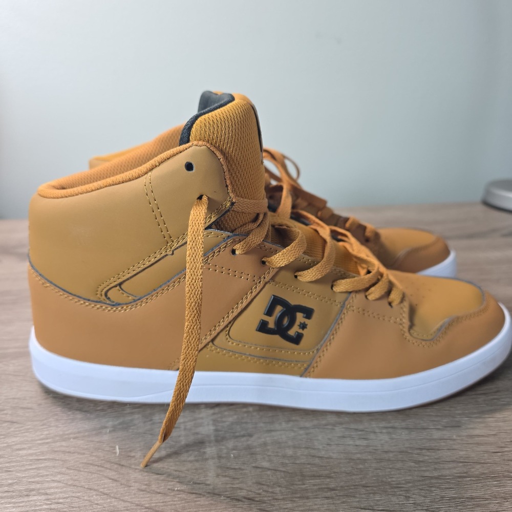 DC Shoes Cure Hi Top Mens 12 Wheat Tan Leather Skate Sneakers ADYS400072